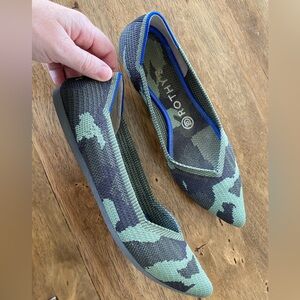 Rothys Camo pointed flats